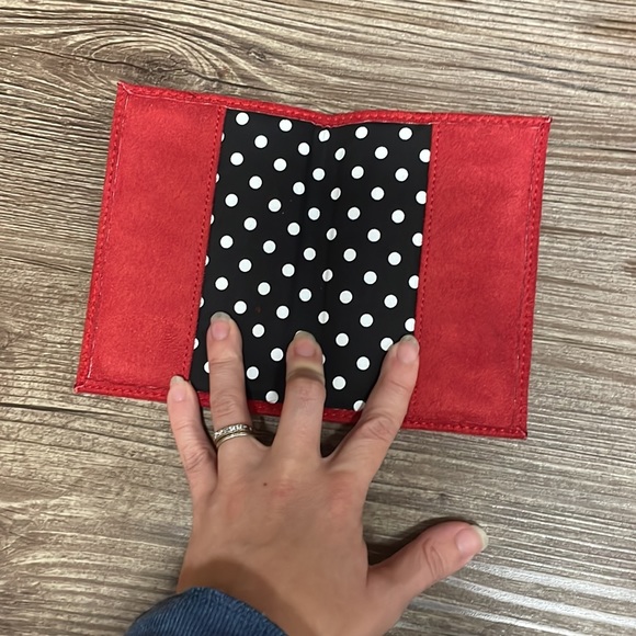 🔴 Travel Trio - Picture 3 of 7